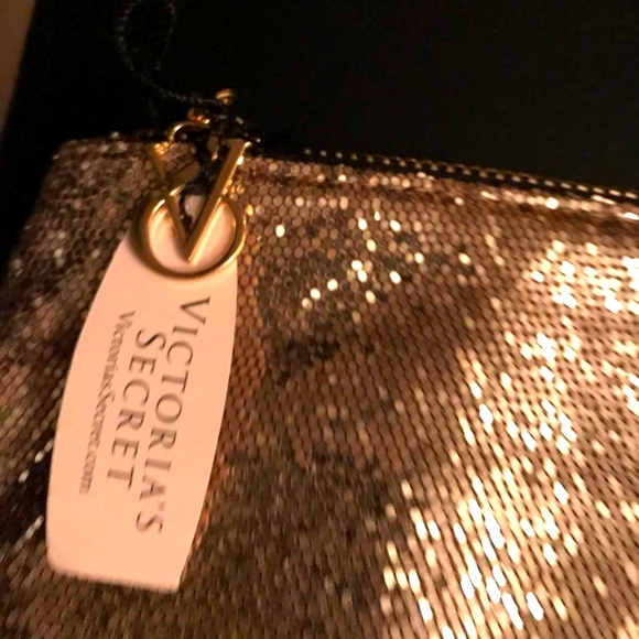 VICTORIA SECRET/COSMETIC BAG/CLUTCH - Picture 1 of 4